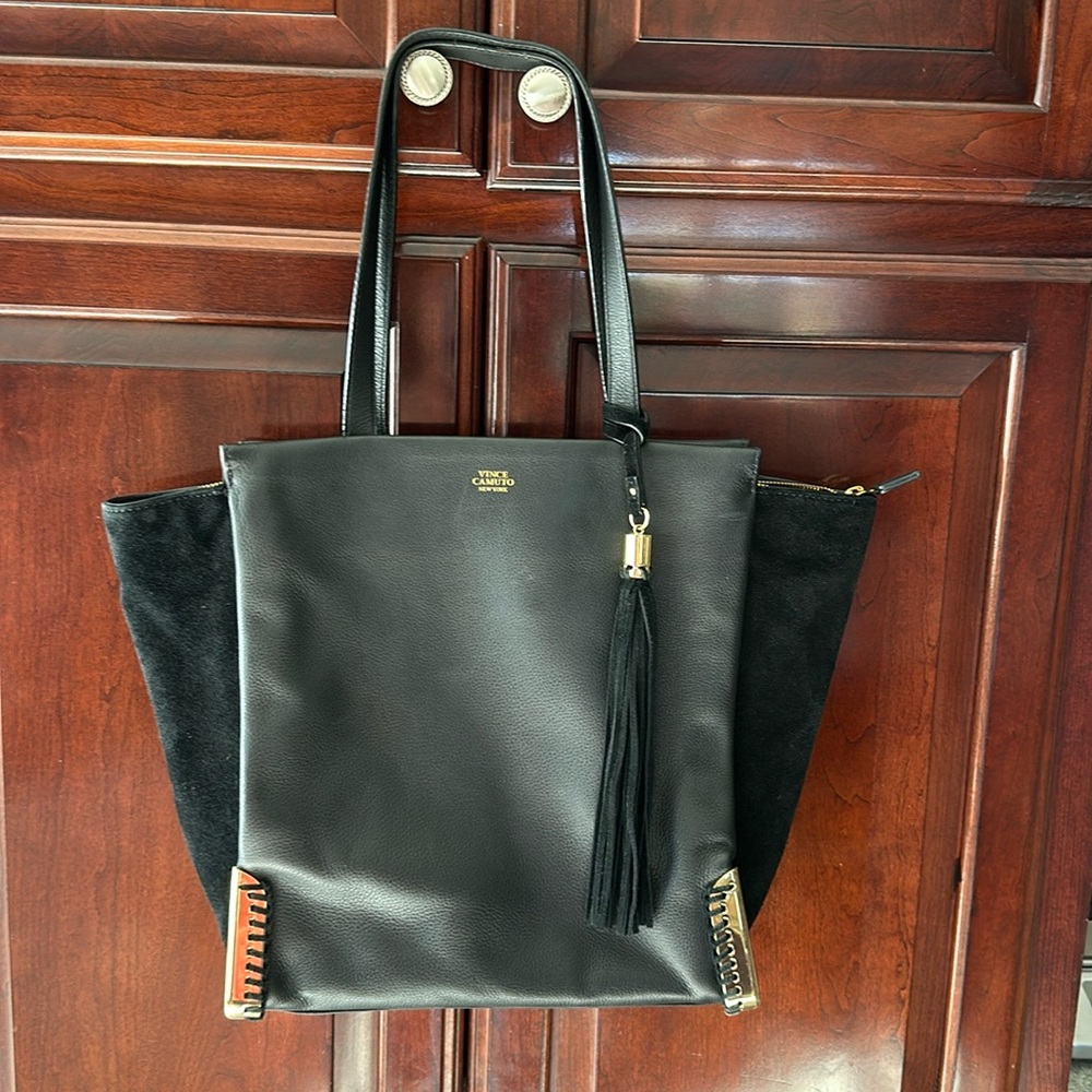Vince Camuto large tote. Black leather with suede sides
